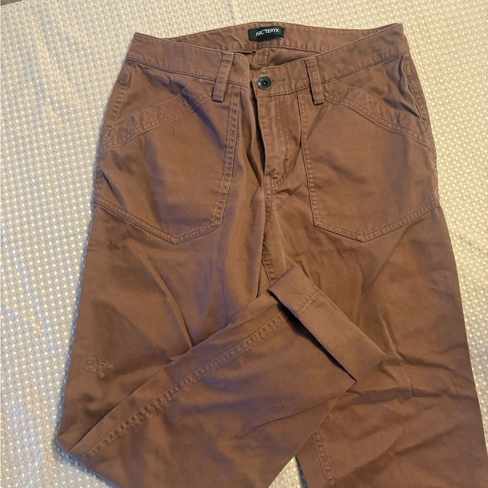 Arc'teryx Women’s brown Murrin pant